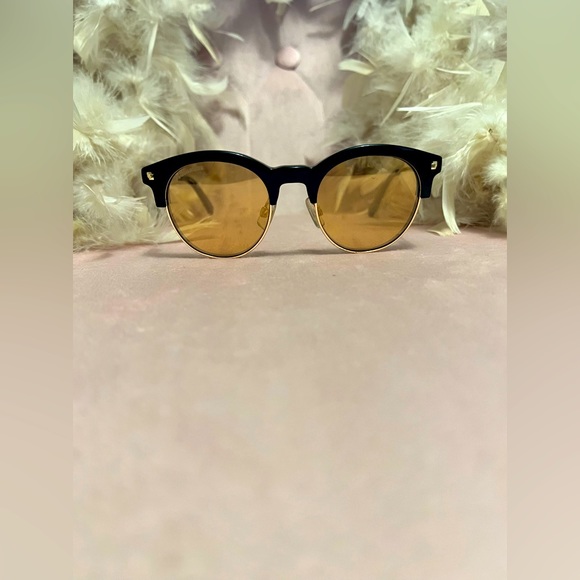 Dsquared2 Sunglasses - Picture 1 of 5